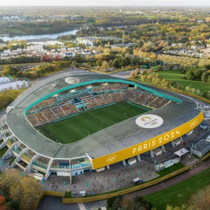 Appart'Terrasse - 20Mn Stade U Arena - Champs Elysees - Rer A Maisons-Laffitte Exteriör bild